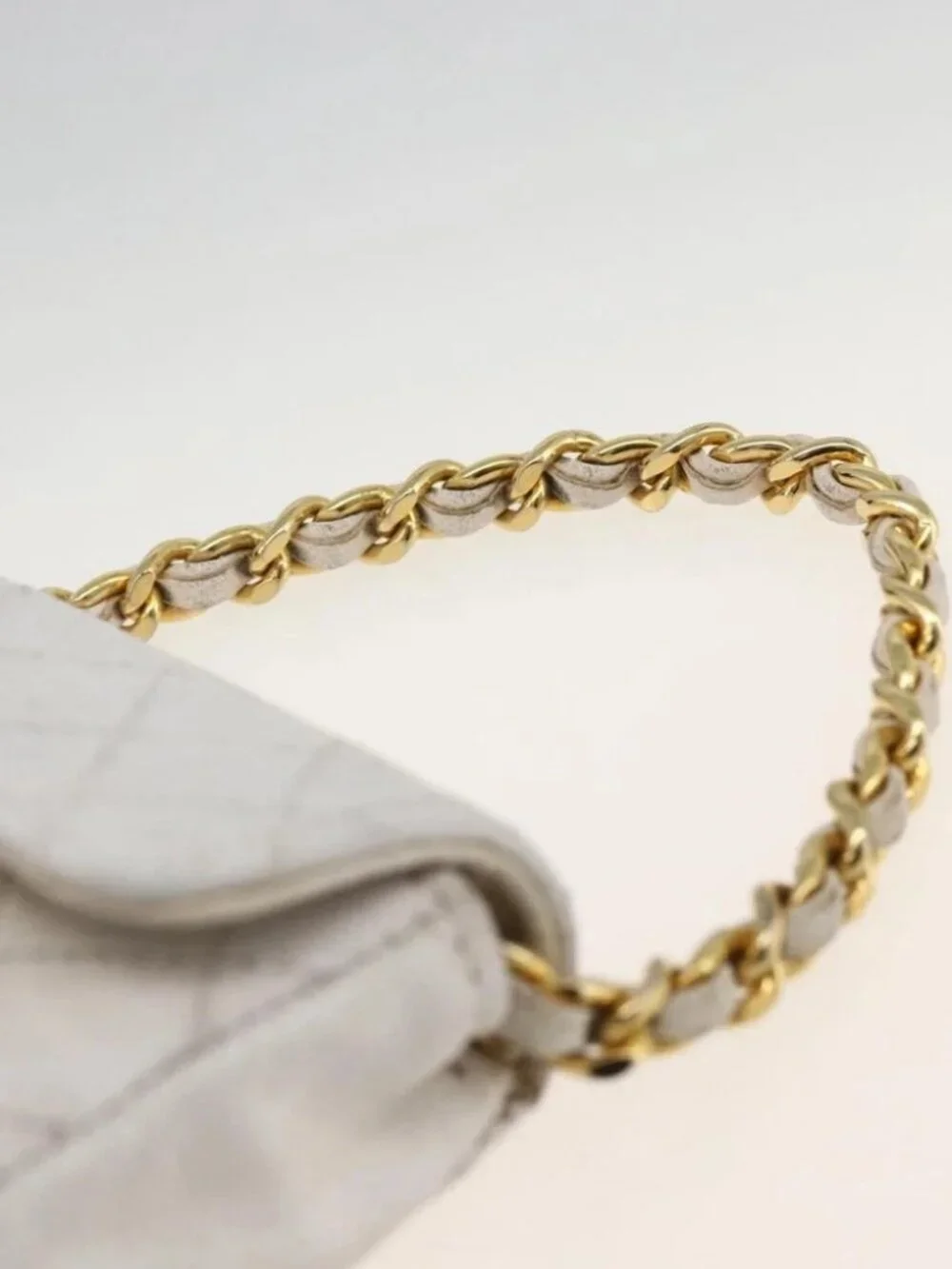 CHANEL Minimini Matelasse 7 Pouch Leather White Gold CC Auth LNZ849